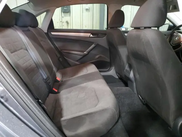 2021 VOLKSWAGEN PASSAT S  