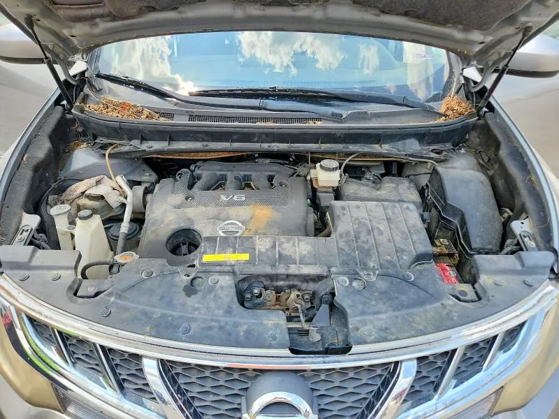 2011 NISSAN MURANO S  
