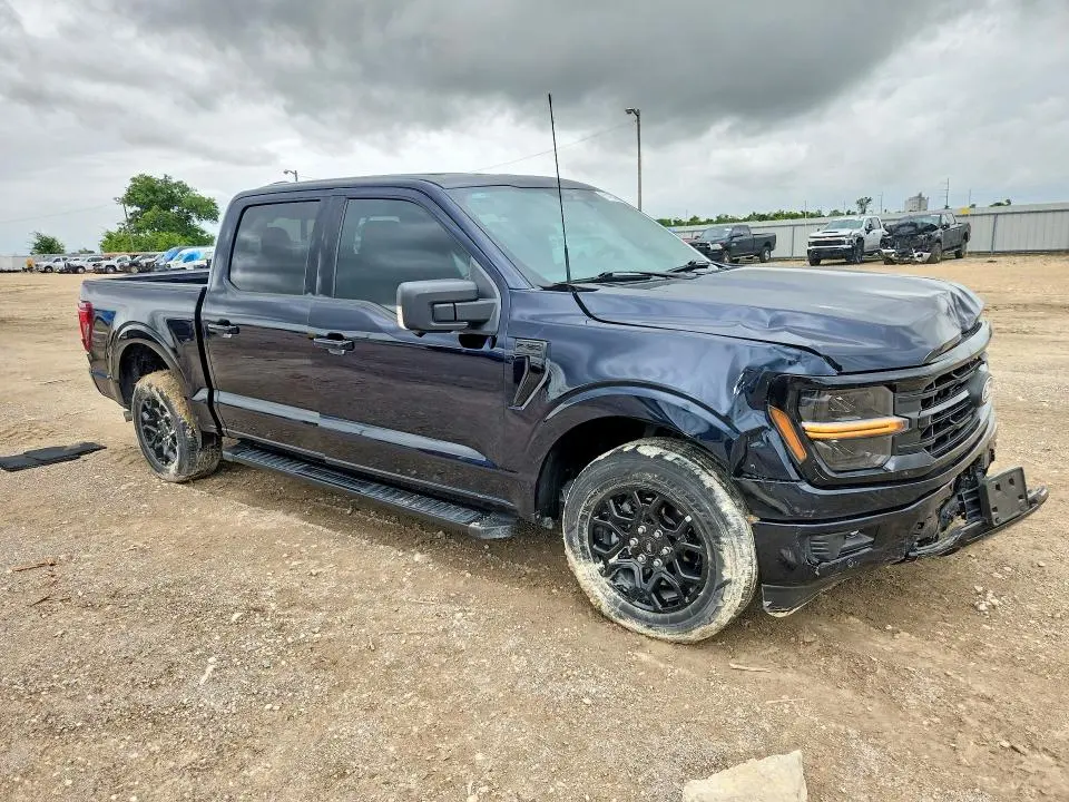 2024 FORD F150 XLT  