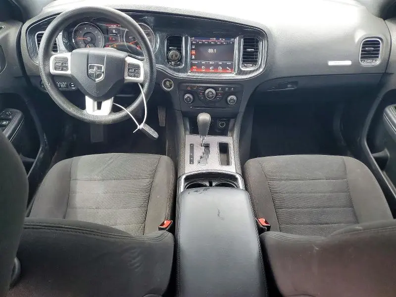 2013 DODGE CHARGER SE  