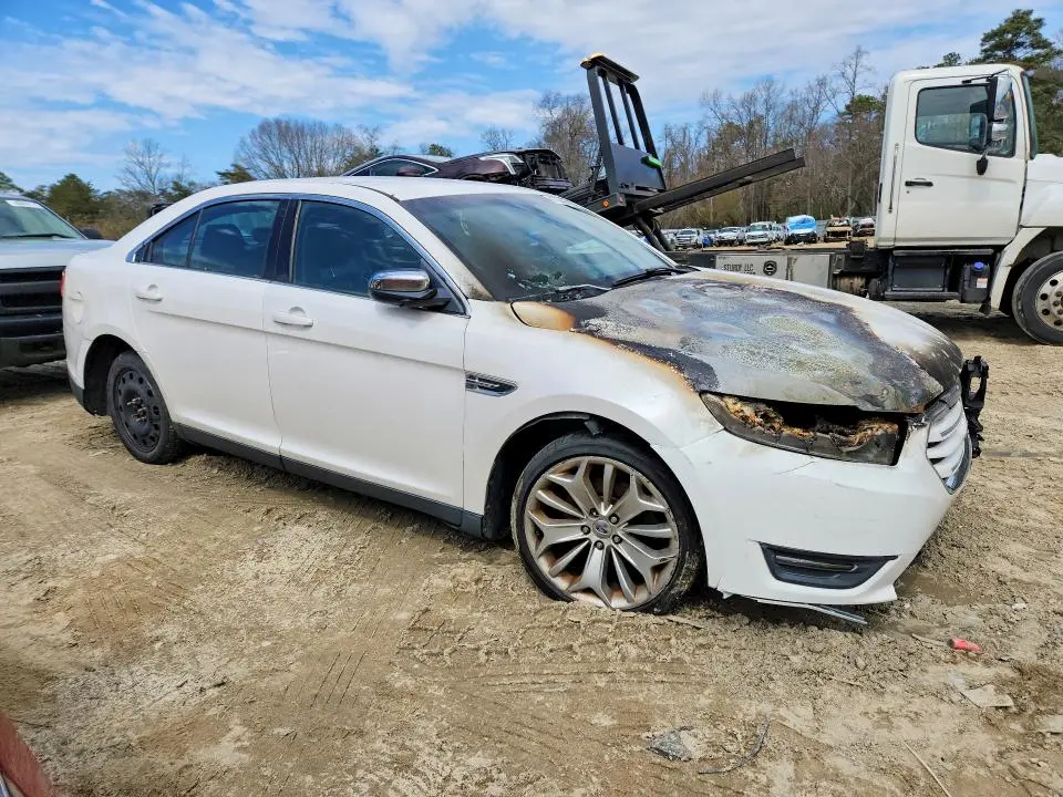 2013 FORD TAURUS LIMITED  