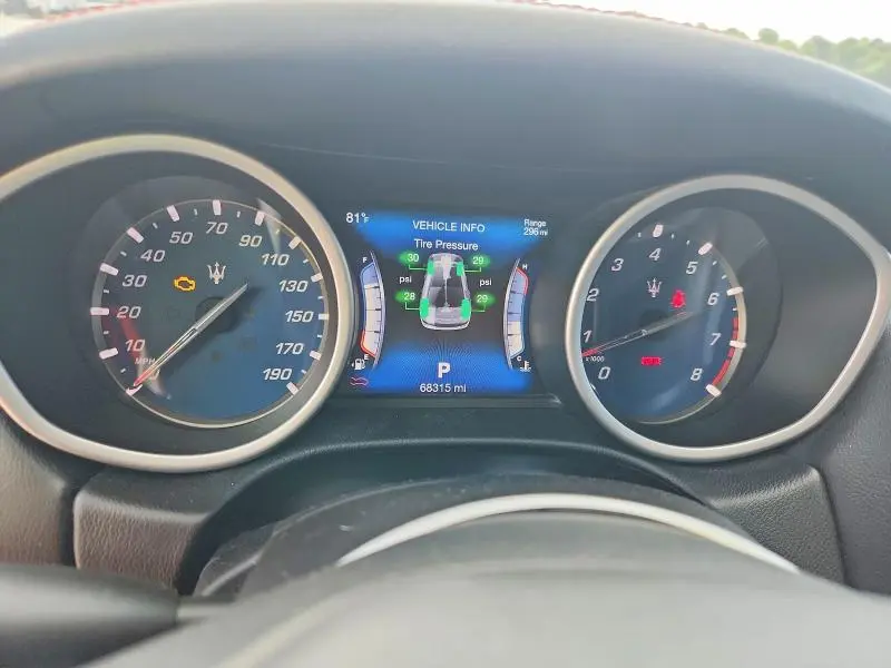 2017 MASERATI GHIBLI S  