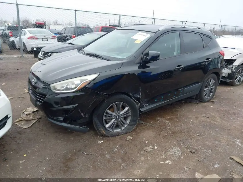2015 HYUNDAI TUCSON SE