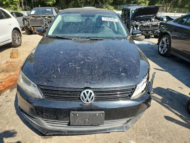 2011 VOLKSWAGEN JETTA SE  