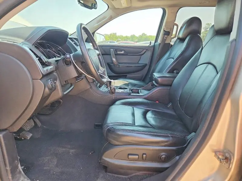 2013 GMC ACADIA SLT-1  