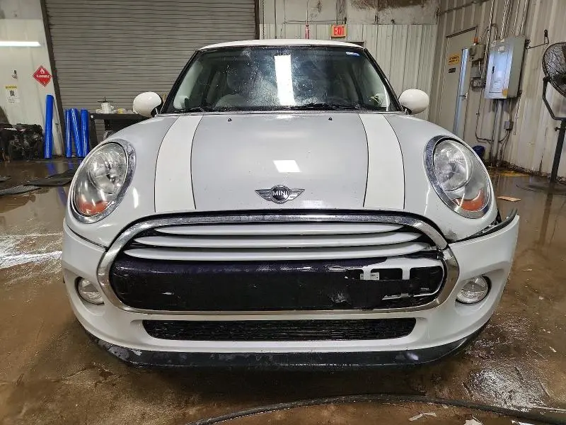 2015 MINI COOPER   