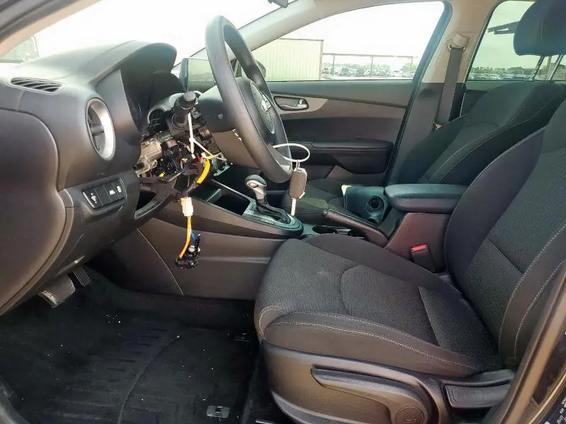 2021 KIA FORTE FE  