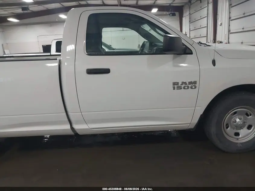 2017 RAM 1500 TRADESMAN  4X2 8' BOX