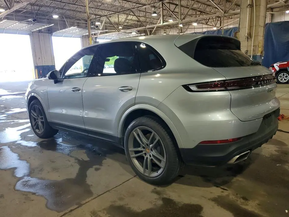 2026 PORSCHE CAYENNE   