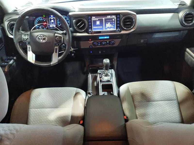 2021 TOYOTA TACOMA SR5 V6  