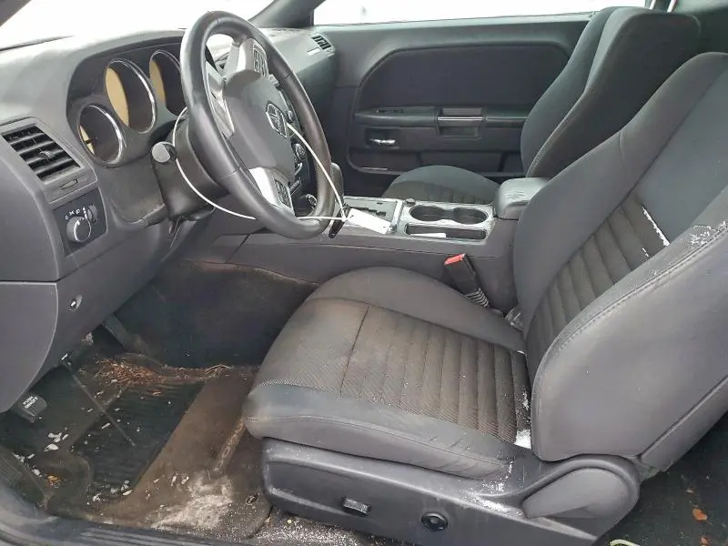 2014 DODGE CHALLENGER SXT  