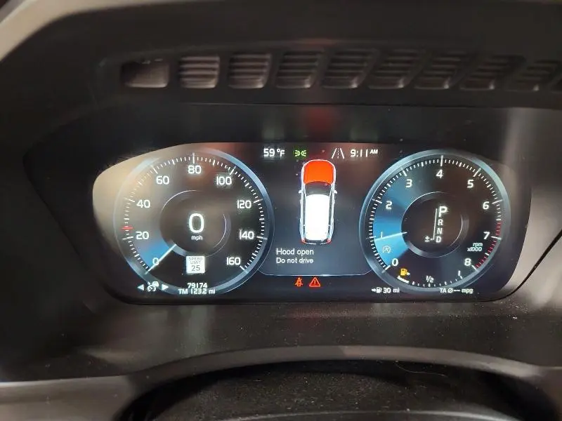2018 VOLVO XC90 T6  