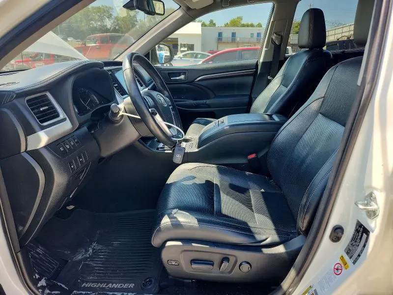 2015 TOYOTA HIGHLANDER LIMITED  