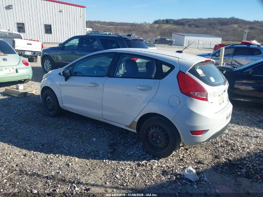 2011 FORD FIESTA SE
