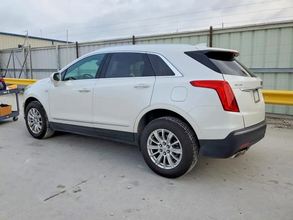 2018 CADILLAC XT5   