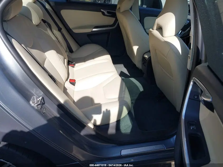 2018 VOLVO S60 INSCRIPTION T5