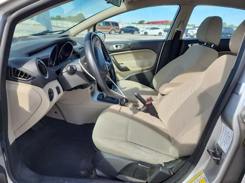 2014 FORD FIESTA SE  