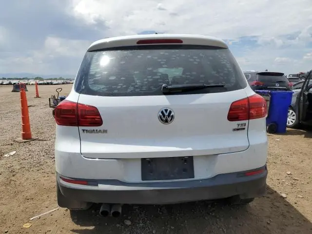 2017 VOLKSWAGEN TIGUAN S  