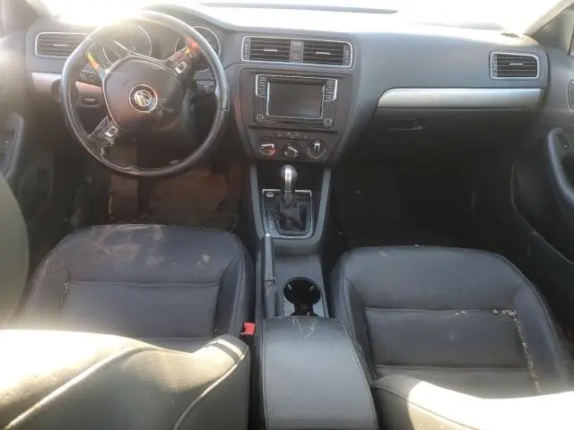 2018 VOLKSWAGEN JETTA SE  