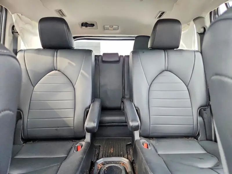 2020 TOYOTA HIGHLANDER HYBRID XLE  