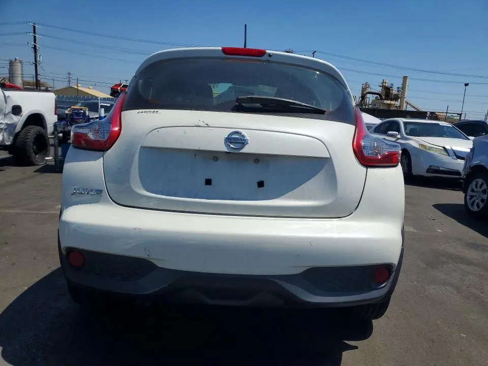 2015 NISSAN JUKE S  