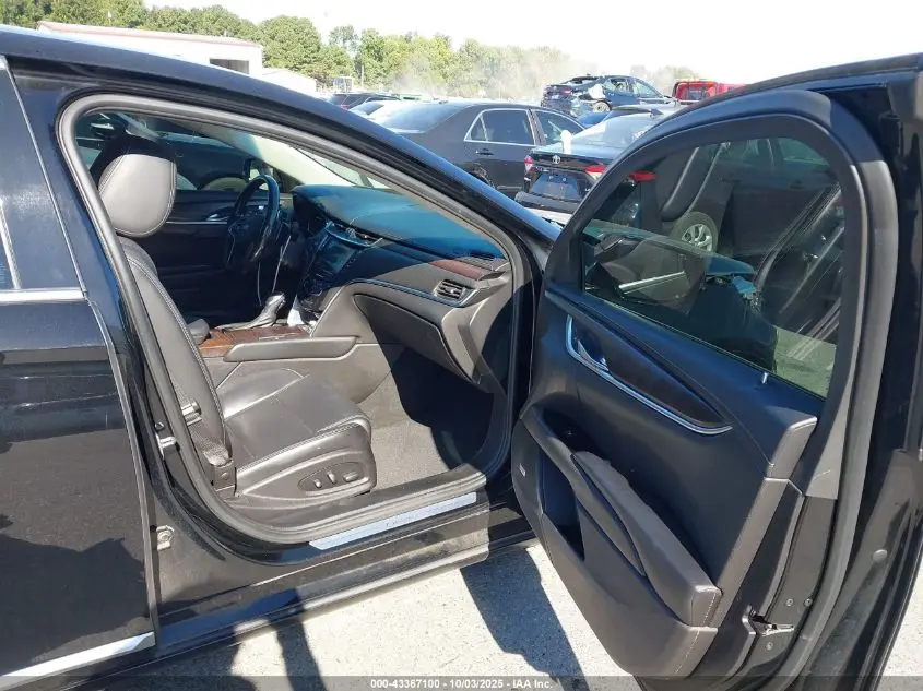 2018 CADILLAC XTS LUXURY