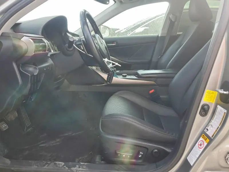 2016 LEXUS IS 200T BASE  