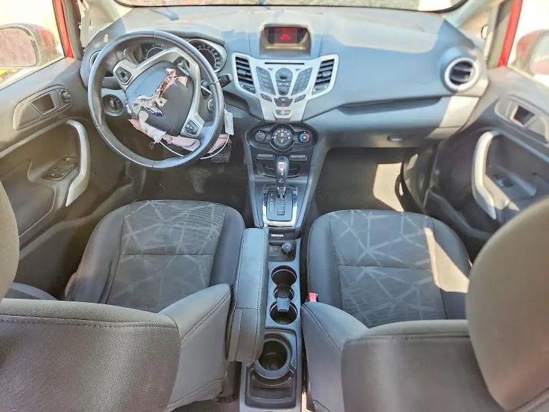 2013 FORD FIESTA SE  