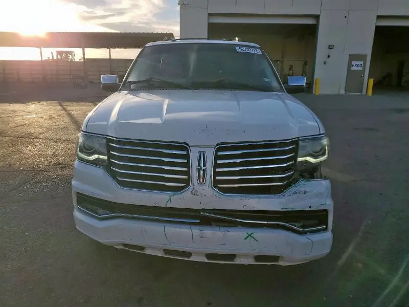2015 LINCOLN NAVIGATOR   