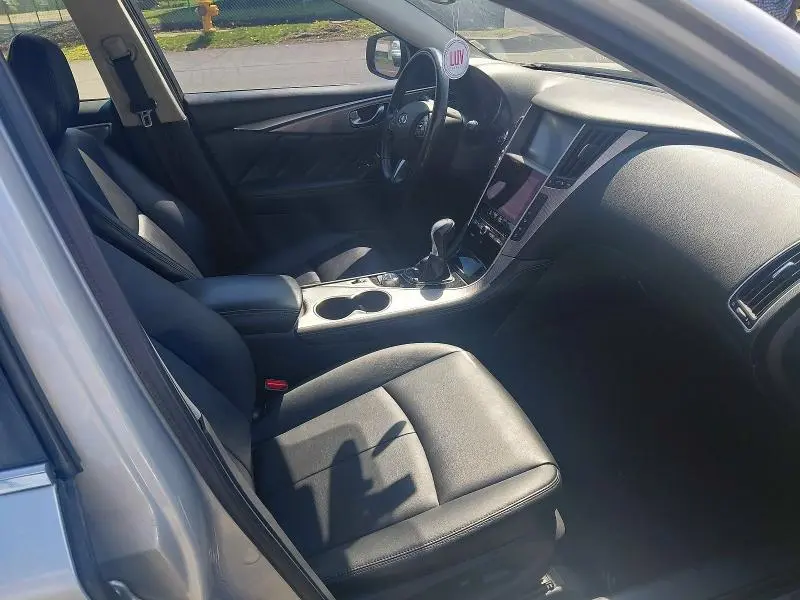 2015 INFINITI Q50 BASE  