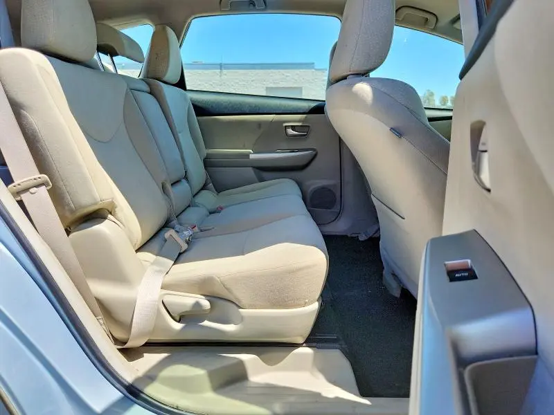 2012 TOYOTA PRIUS V THREE  