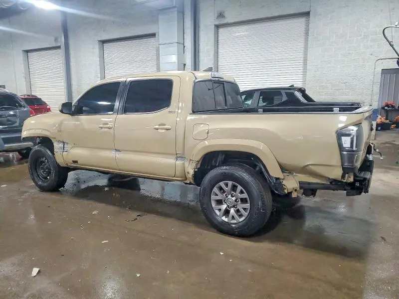 2017 TOYOTA TACOMA SR5 V6  