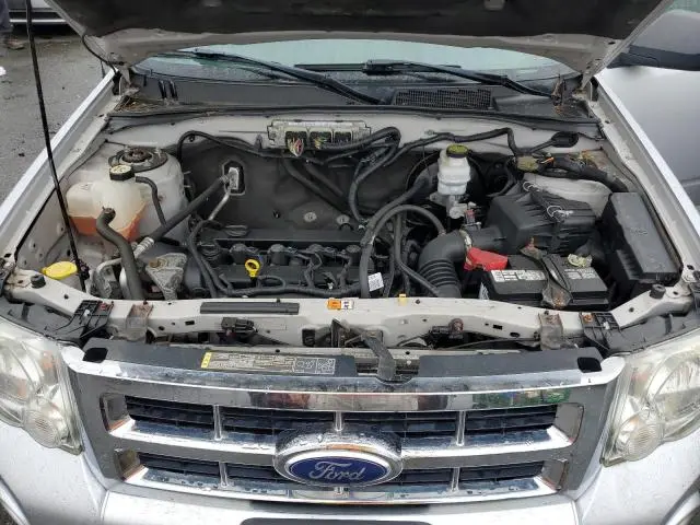 2012 FORD ESCAPE XLT  