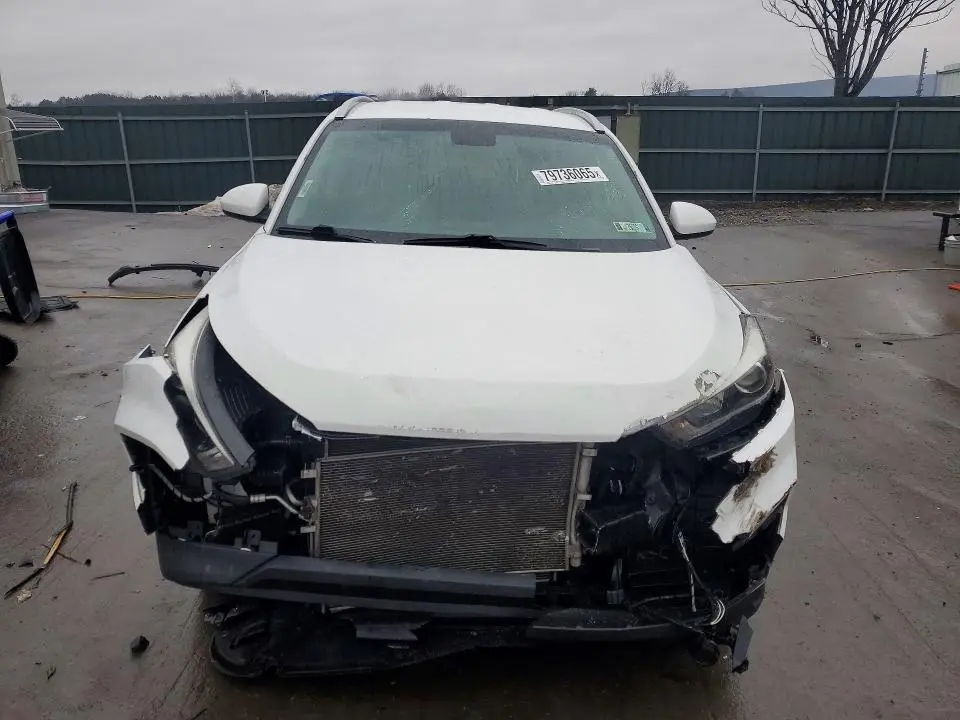 2018 HYUNDAI TUCSON SEL  