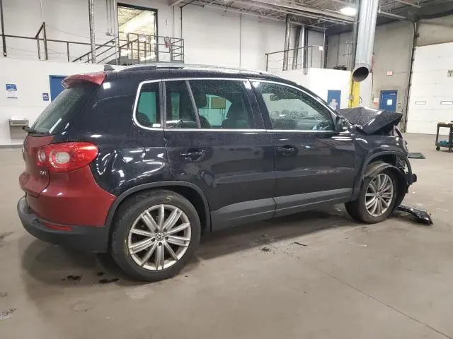 2010 VOLKSWAGEN TIGUAN SE