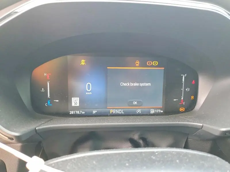 2025 FORD ESCAPE ST LINE  