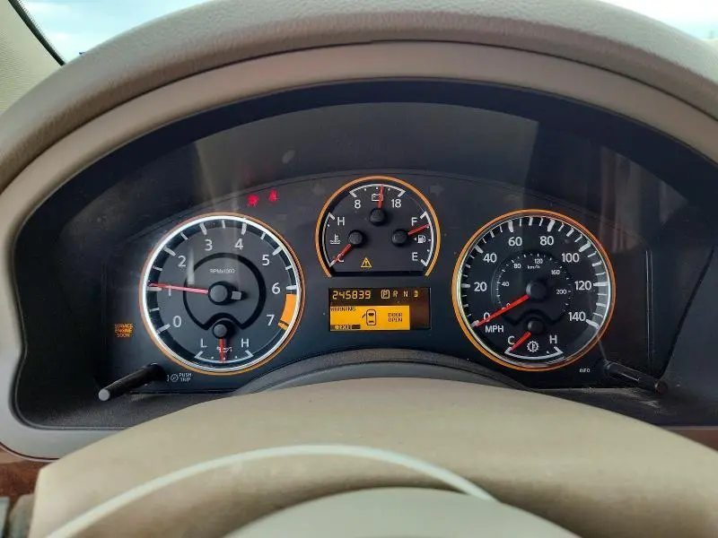 2010 NISSAN ARMADA SE  