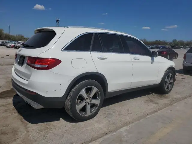 2016 MERCEDES-BENZ GLC 300