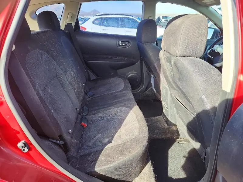 2013 NISSAN ROGUE S  