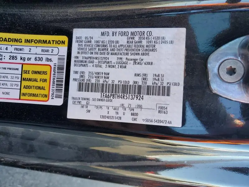 2024 FORD MUSTANG   