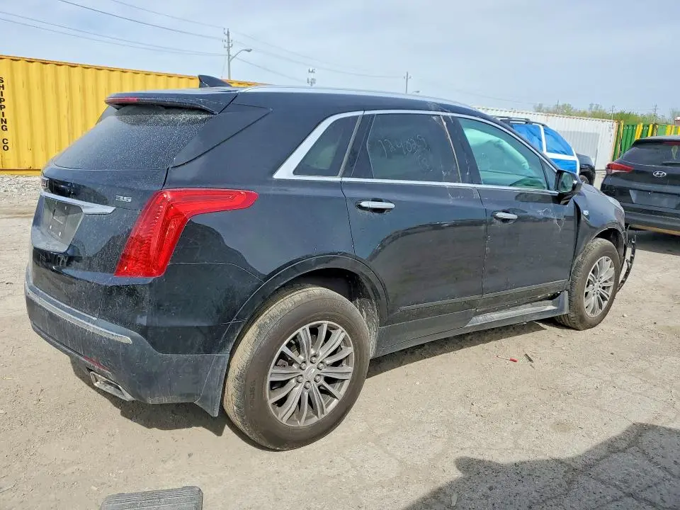 2017 CADILLAC XT5 LUXURY  
