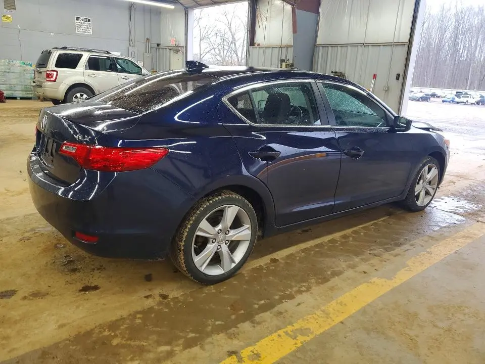 2015 ACURA ILX 20  