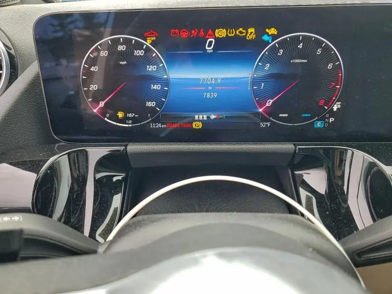 2025 MERCEDES-BENZ GLA 250 4MATIC  