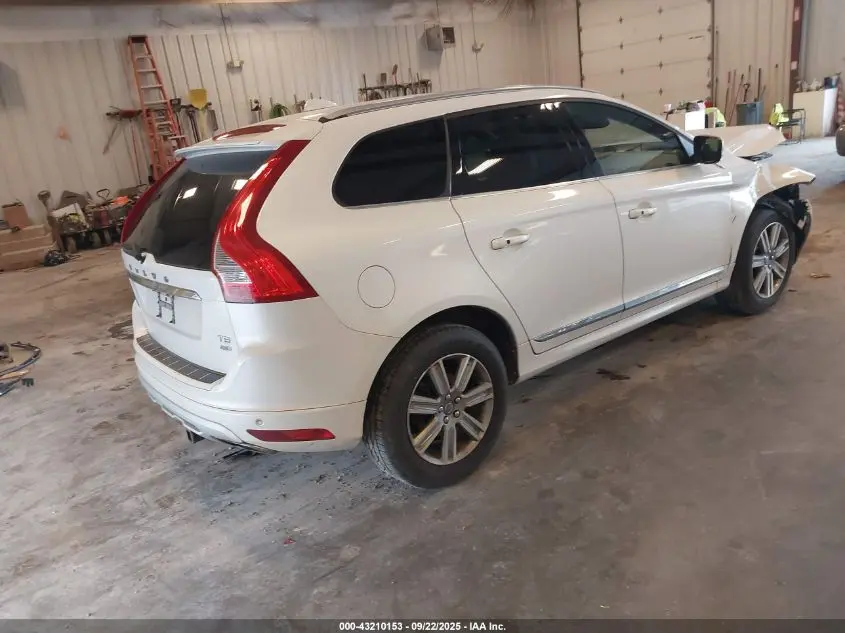 2017 VOLVO XC60 INSCRIPTION