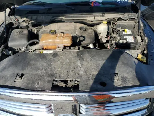 2015 RAM 1500 SLT  