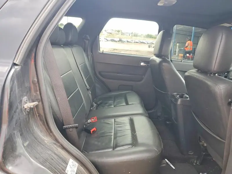 2011 FORD ESCAPE LIMITED  