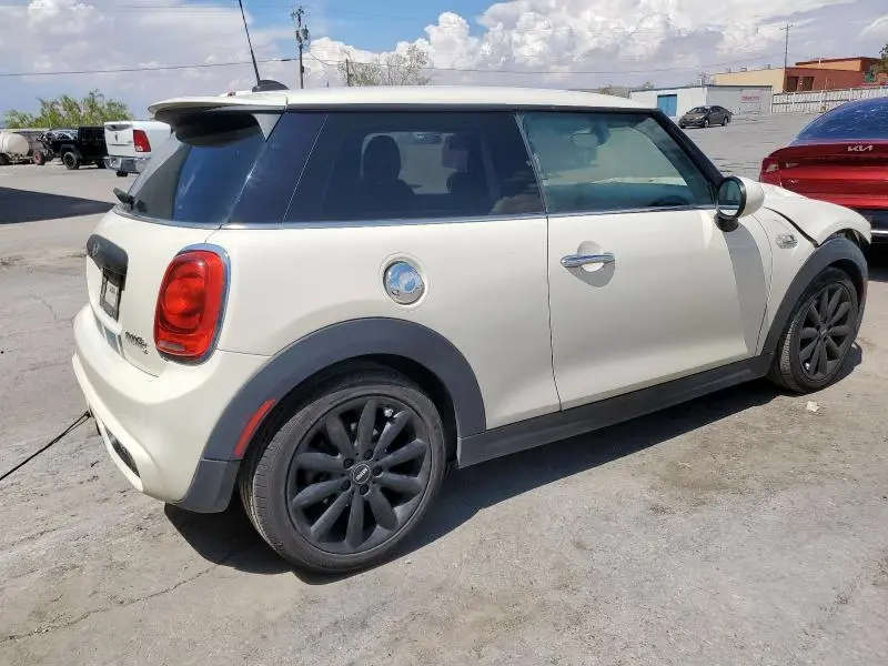2015 MINI COOPER S  