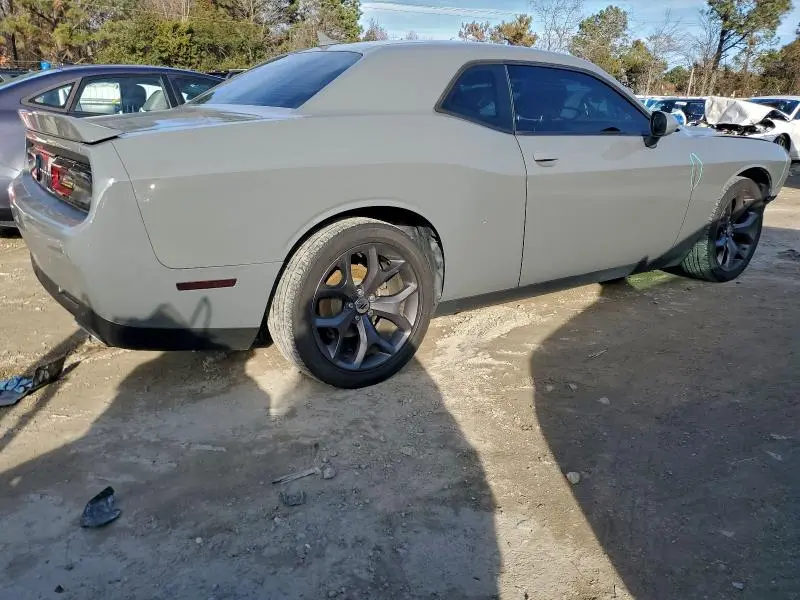 2018 DODGE CHALLENGER SXT  