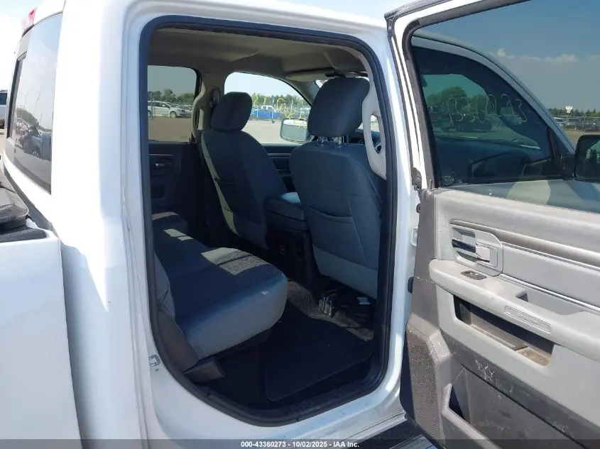 2016 RAM 1500 BIG HORN