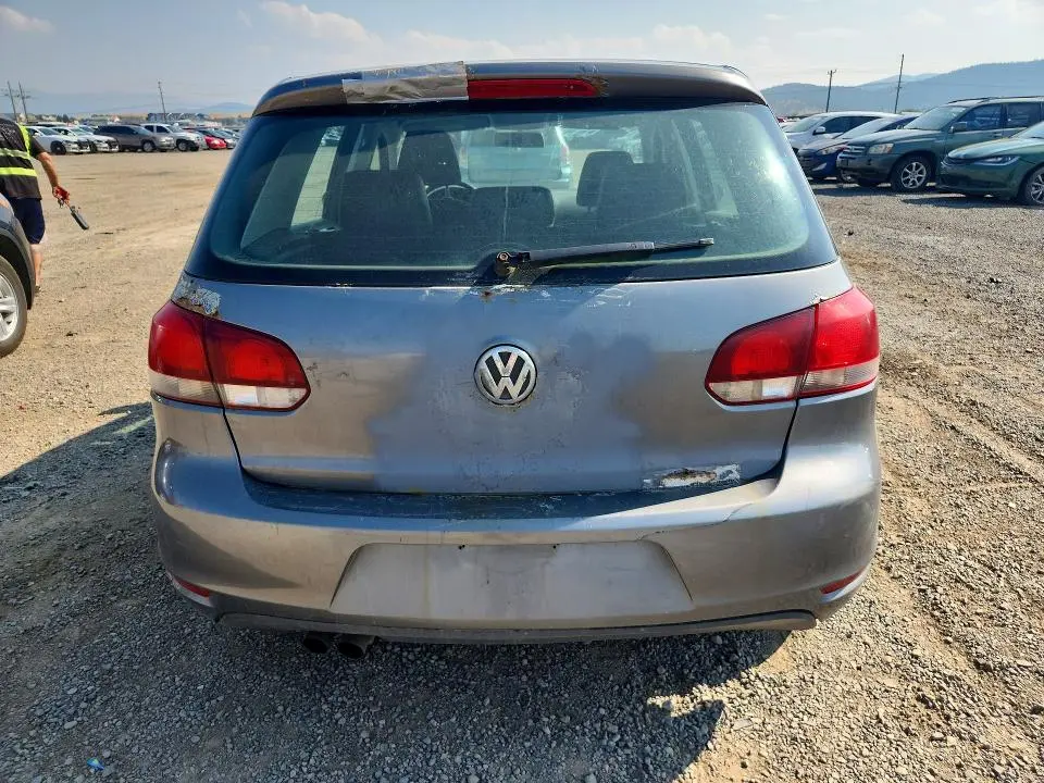 2013 VOLKSWAGEN GOLF   